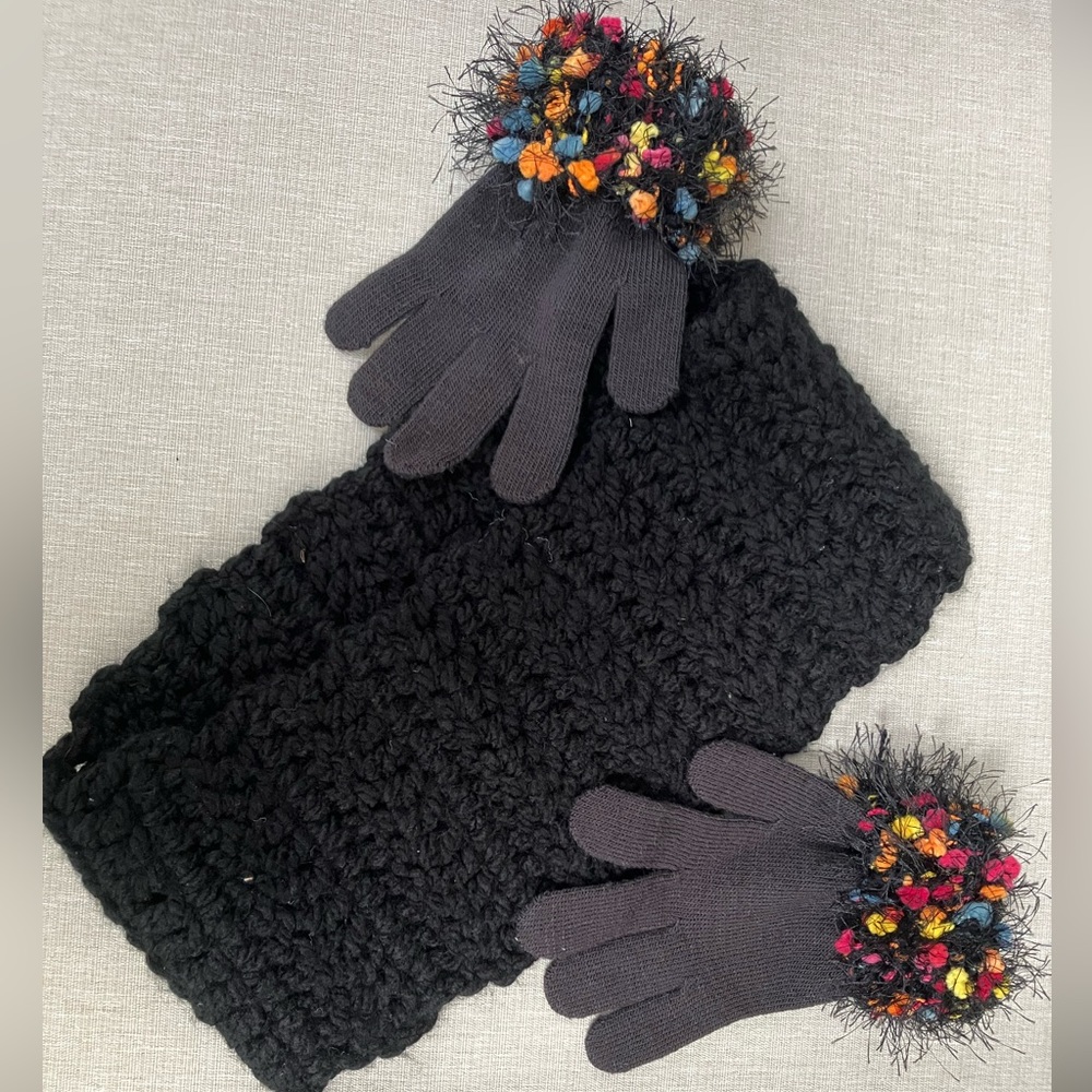 OvertheHead infinity scarf & confetti trimmed gloves. Adult  to children sized.